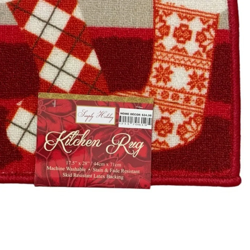 Simply Holiday Rug Christmas Greetings Accent Scatter Mat Red White 17.5 X 28